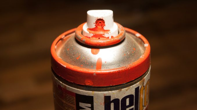 spray-2310624_1920